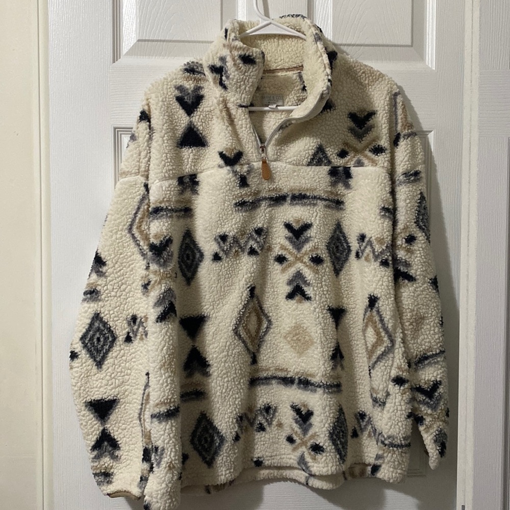 3/4 zip Warm and Cozy Aztec Sherpa!